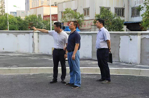 20160818拱墅區(qū)委常委、組織部李煒蒞臨杭州建華文創(chuàng)集團總部調(diào)研指導(dǎo) (4).jpg